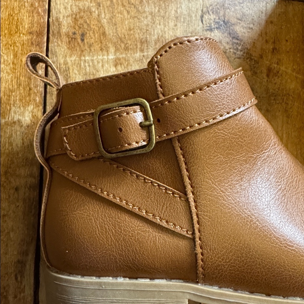 Old Navy Tan Ankle Boots size 9 toddler girl spring neutral - Picture 8 of 9